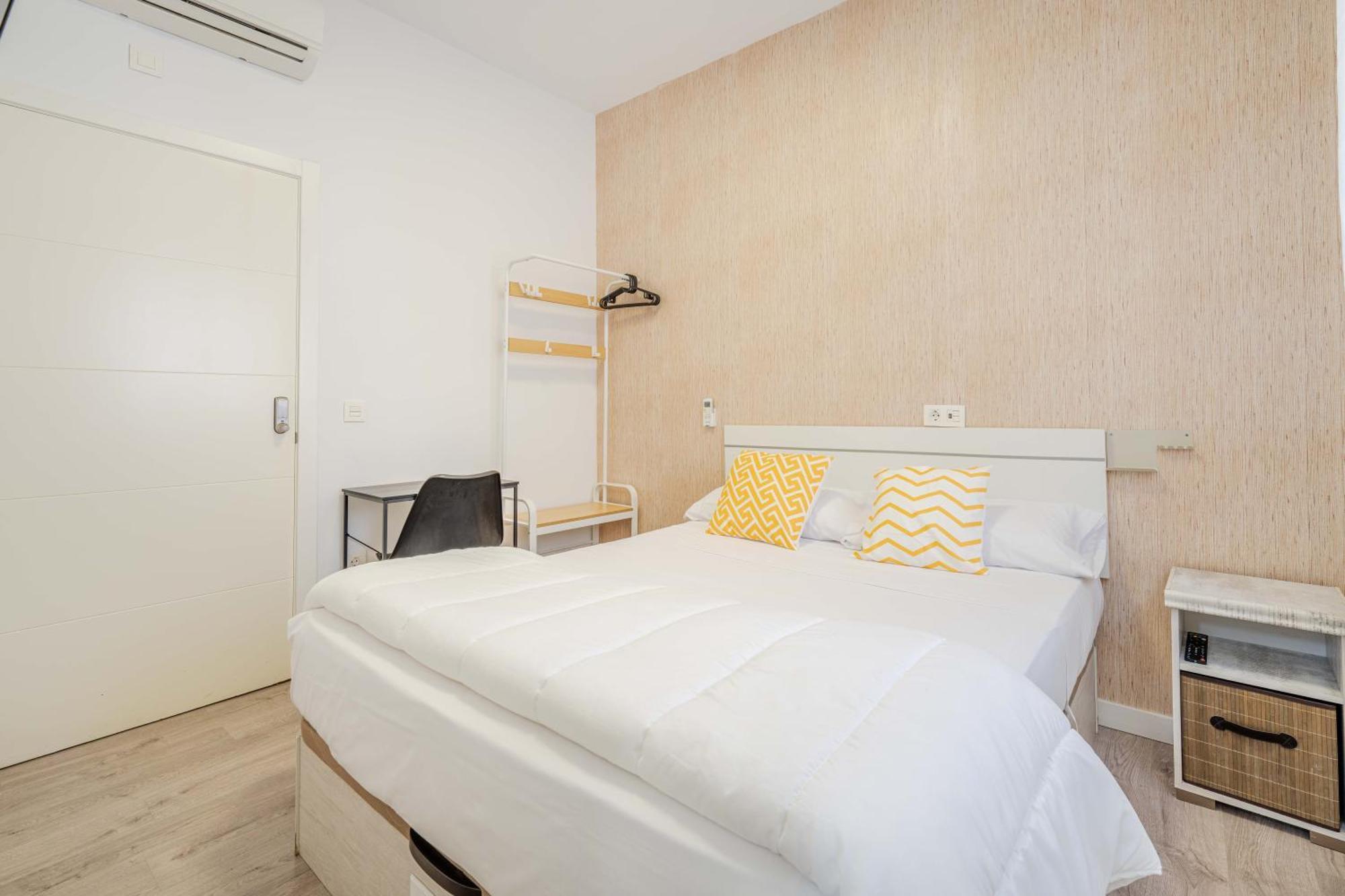 Bf Centro Bed & Breakfast 3*